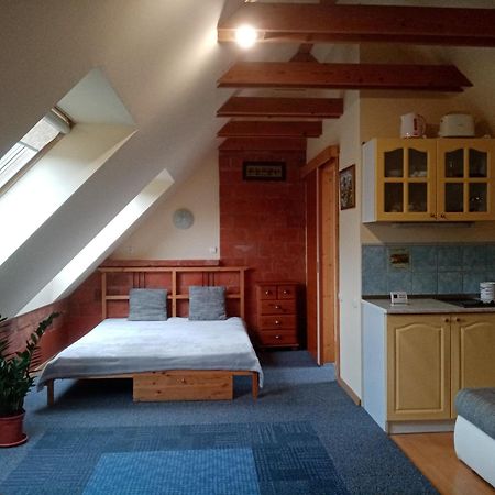 Négy Évszak Apartmanház Zalakaros Exterior foto